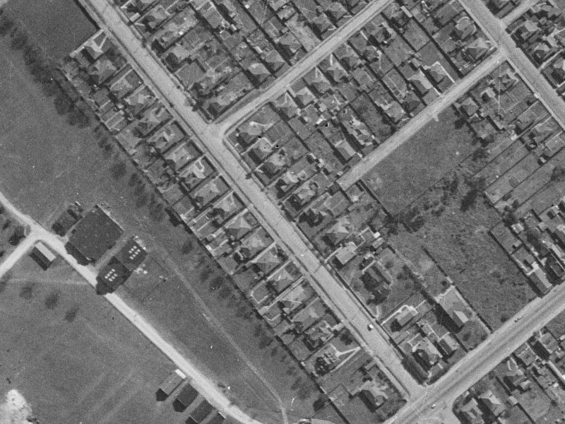 5 Whiteleigh Avenue from the air, 1940-1944