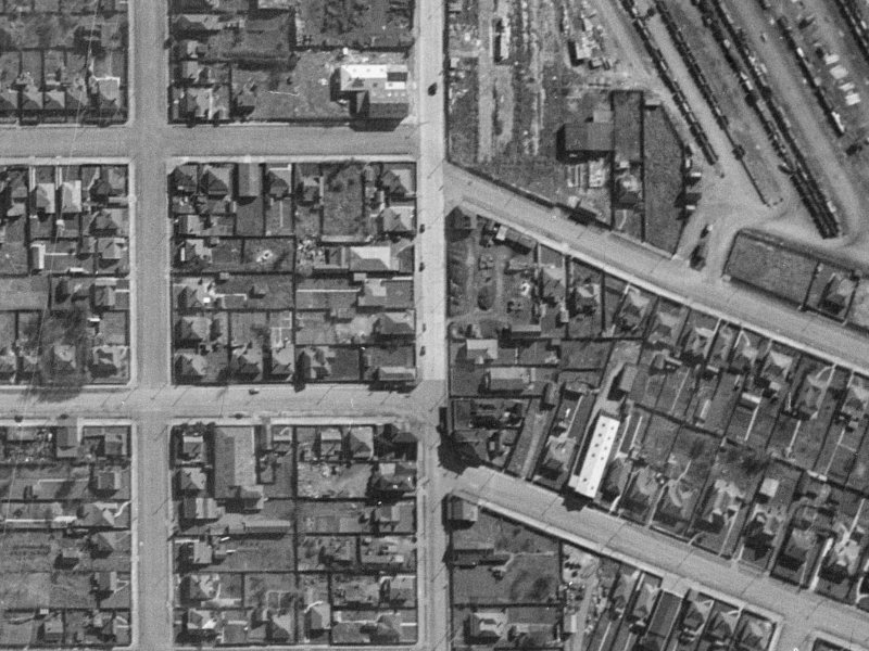 218 Waltham Road from the air, 1940-1944
