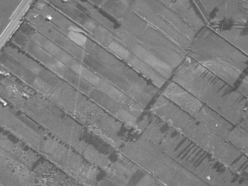 19 Cob Crescent from the air, 1940-1944