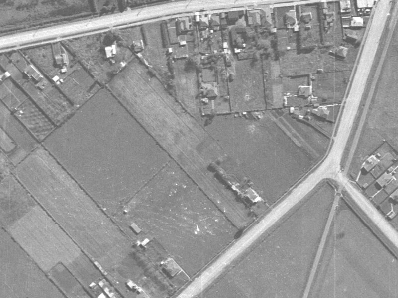 16 Goulding Avenue from the air, 1940-1944