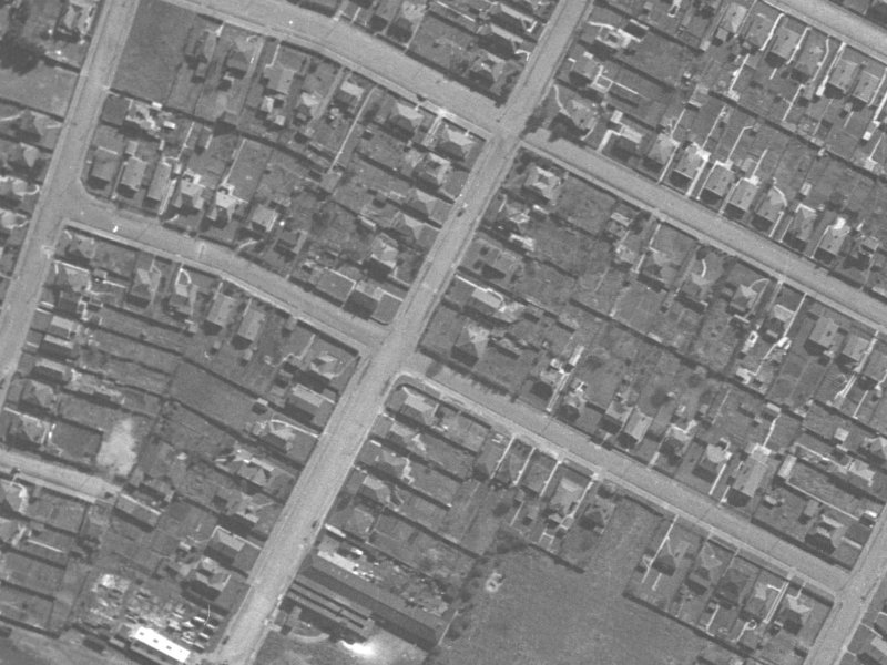 56 Osborne Street from the air, 1940-1944