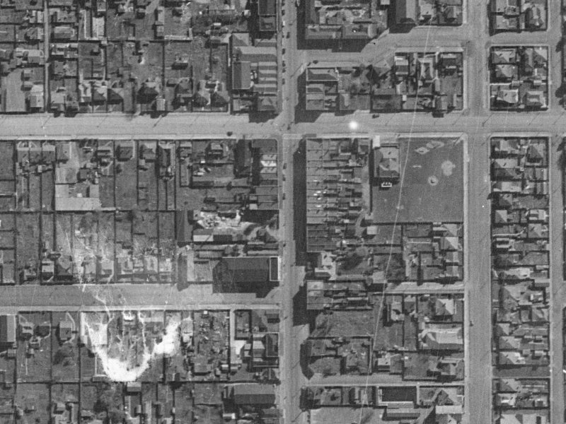 385A 385A from the air, 1940-1944