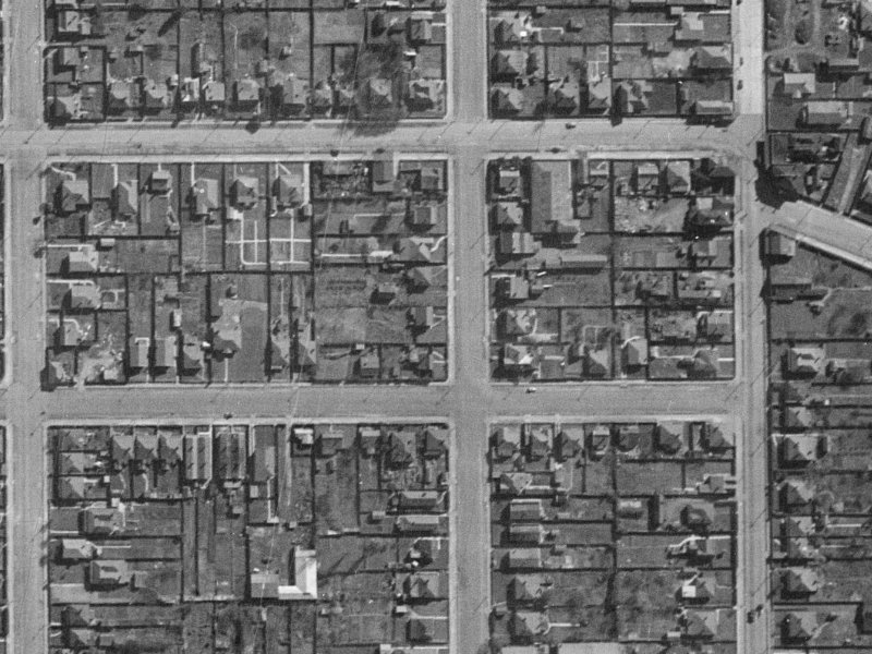 35 Brisbane Street from the air, 1940-1944