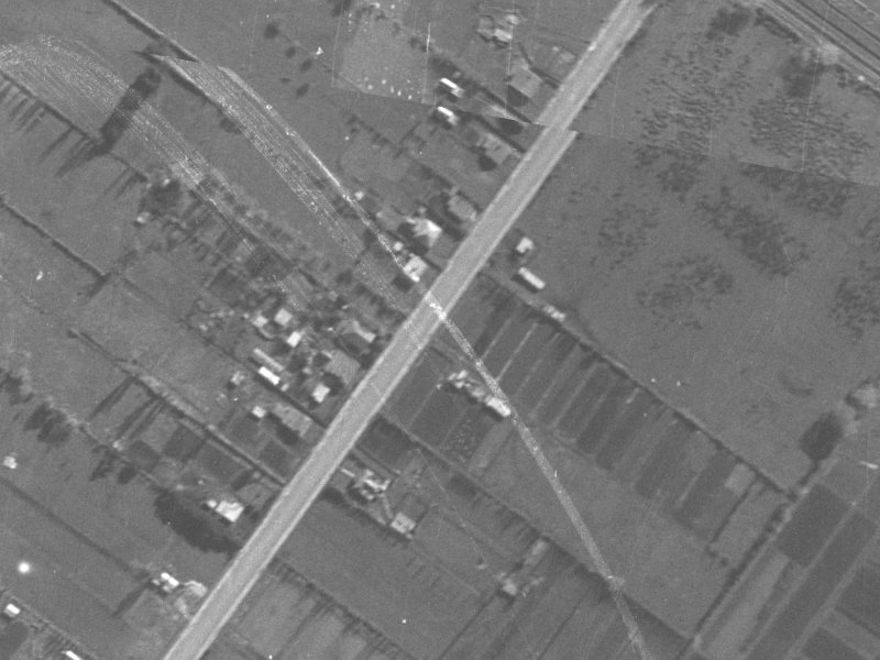 103-105 St Lukes Street from the air, 1940-1944