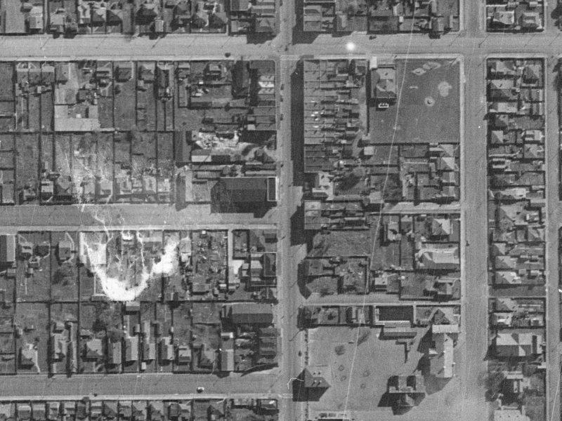 376 Colombo Street from the air, 1940-1944