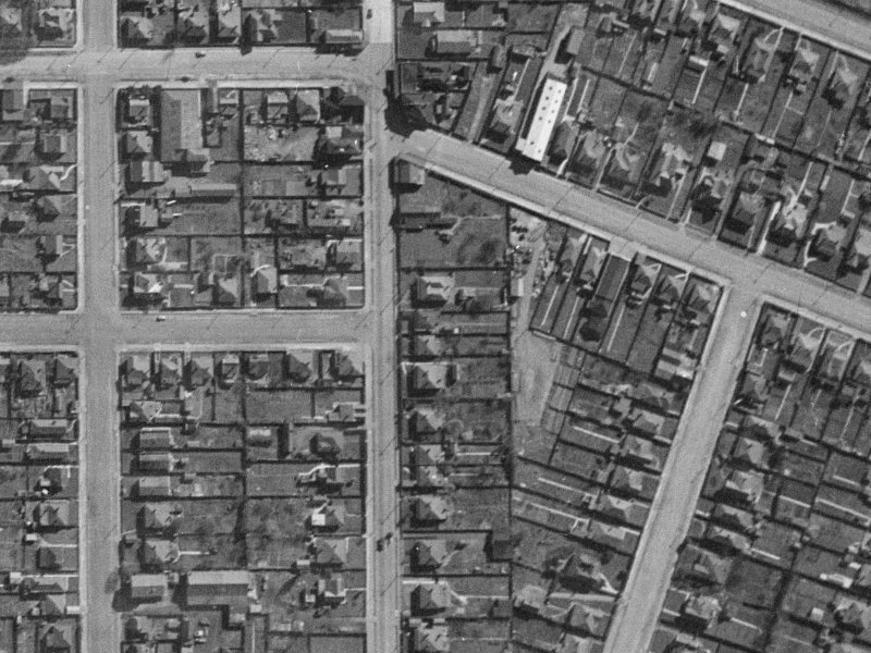 196 Waltham Road from the air, 1940-1944