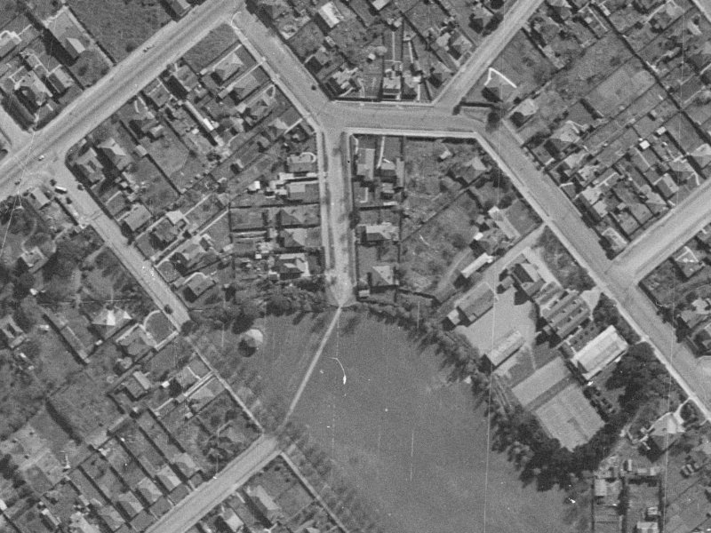 4 Meredith Street from the air, 1940-1944
