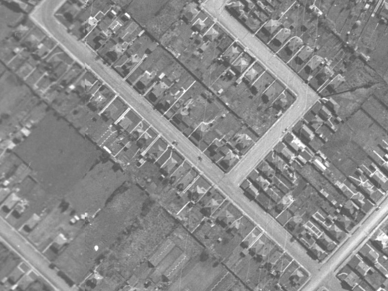 33 Wildberry Street from the air, 1940-1944