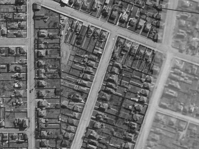 8-10 Defoe Place from the air, 1940-1944
