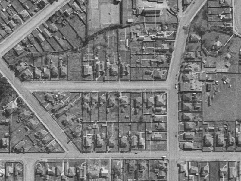 26A Macaulay Street from the air, 1940-1944