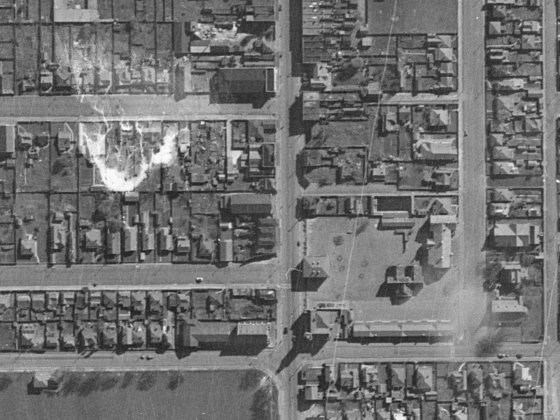 347–359 Colombo Street from the air, 1940-1944
