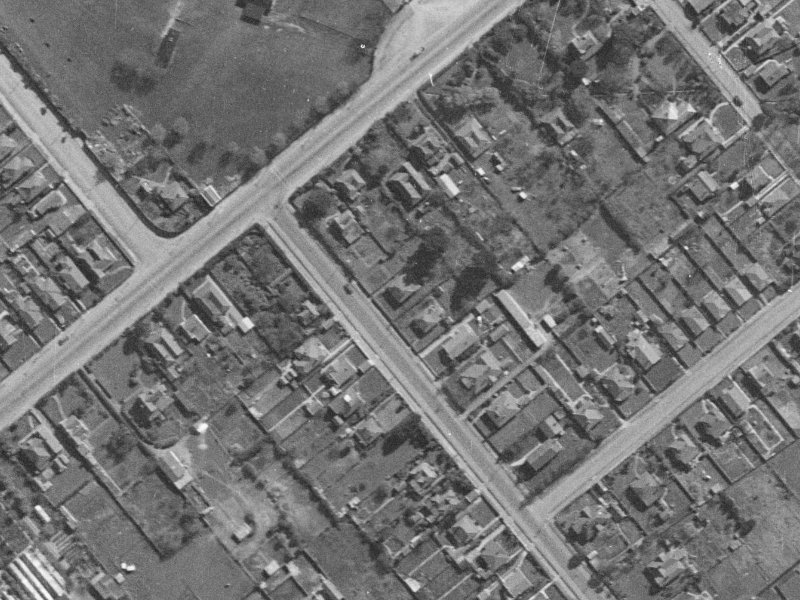 1/6 Taramea Place from the air, 1940-1944