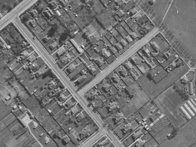 28 Taramea Place from the air, 1940-1944