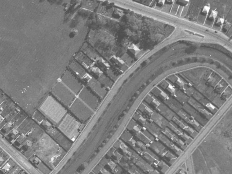 20 Richardson Terrace from the air, 1940-1944
