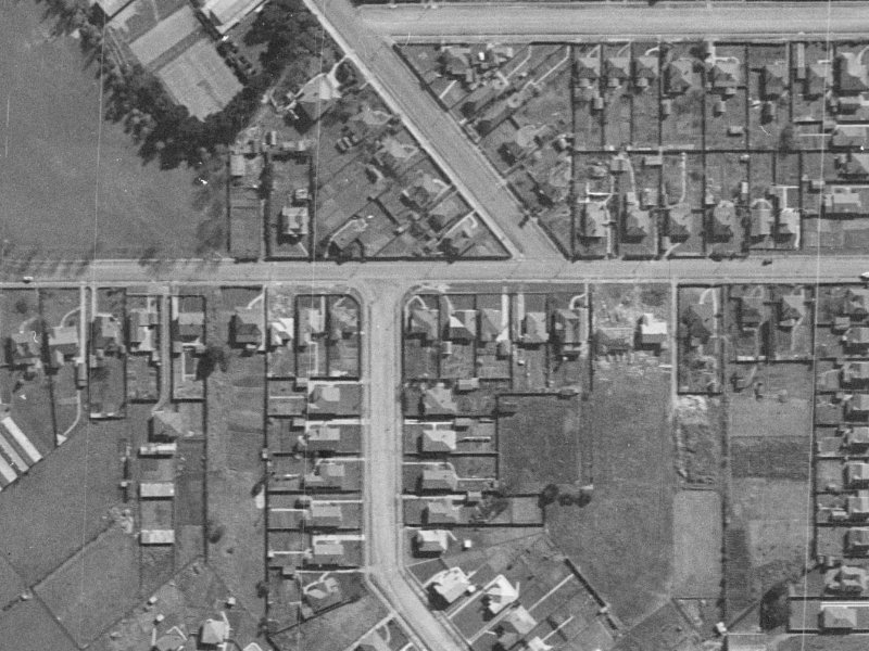70 Jerrold St S from the air, 1940-1944