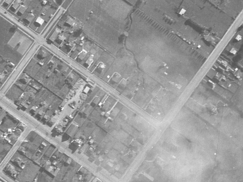 63 Glenroy Street from the air, 1940-1944
