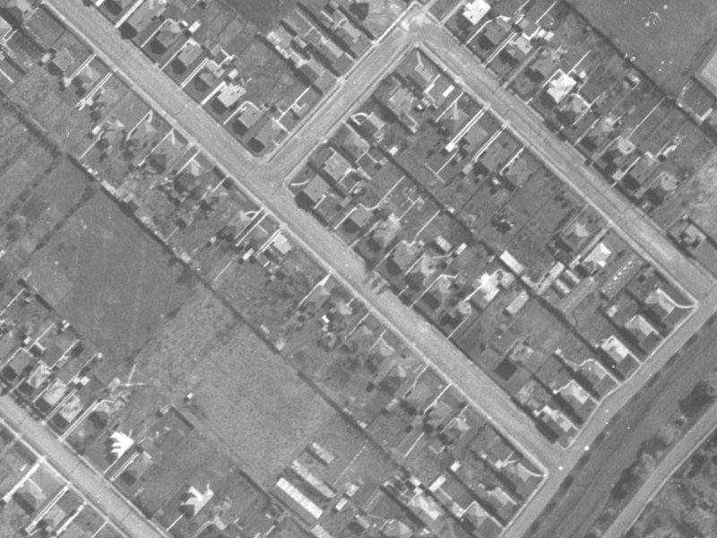 89 Wildberry Street from the air, 1940-1944