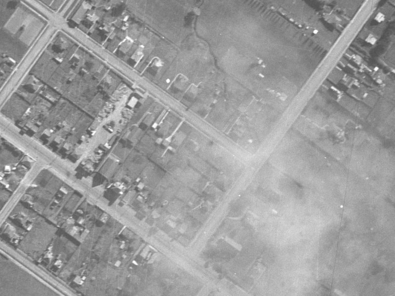 68 Glenroy Street from the air, 1940-1944