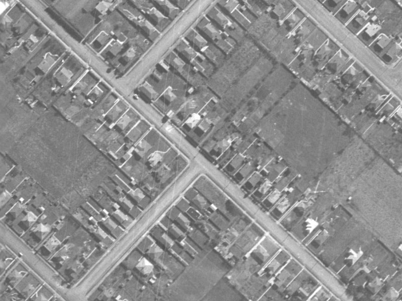 125A MacKenzie Avenue from the air, 1940-1944