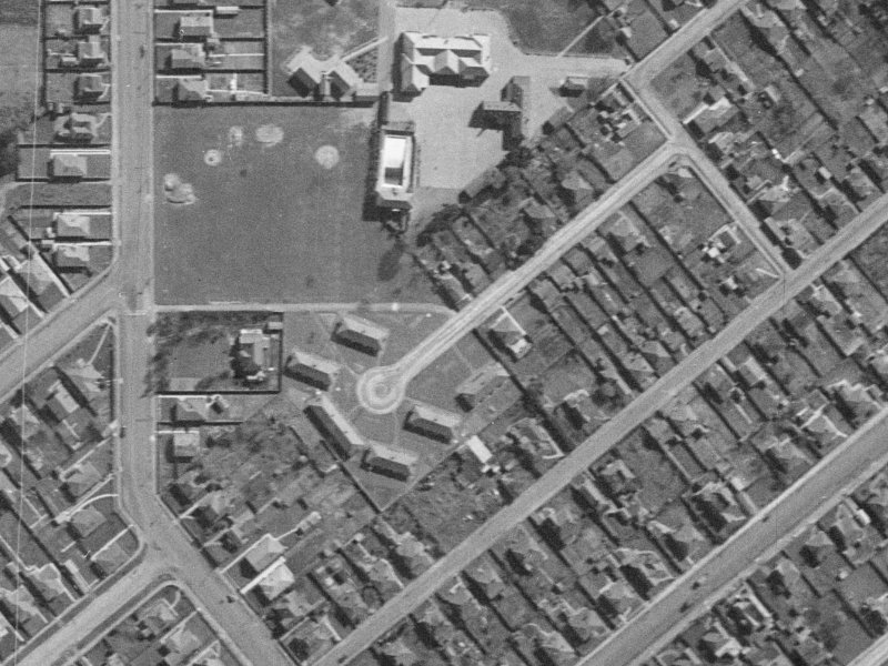 25 Willard Street from the air, 1940-1944