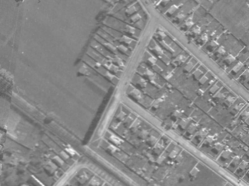 17A Whittington Avenue from the air, 1940-1944