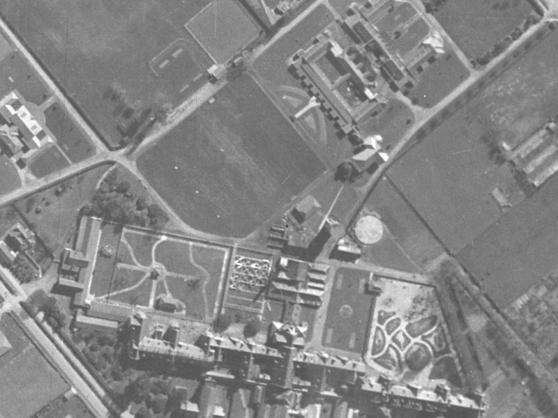 20 Linden Grove Avenue from the air, 1940-1944