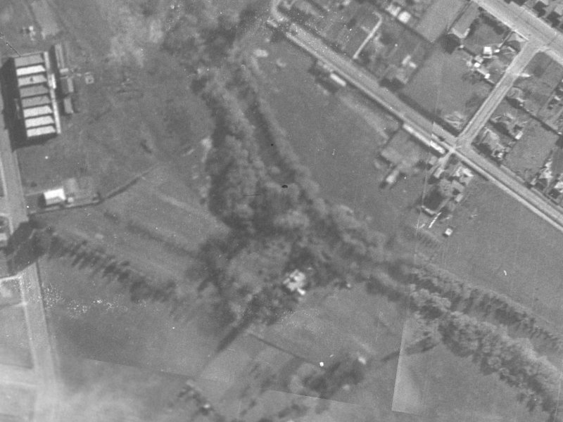 19 Laura Kent Place from the air, 1940-1944