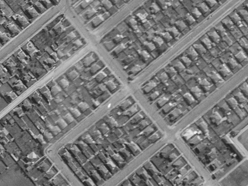 16 Redruth Avenue from the air, 1940-1944