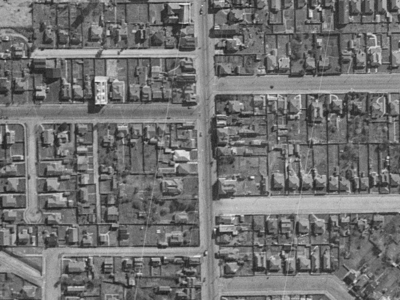 270 Colombo Street from the air, 1940-1944