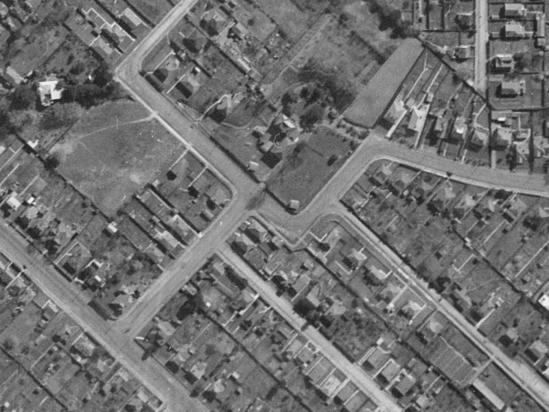 32 Cameron Street from the air, 1940-1944
