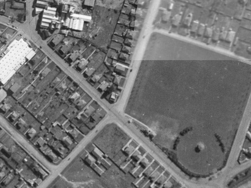 44 Waltham Road from the air, 1940-1944