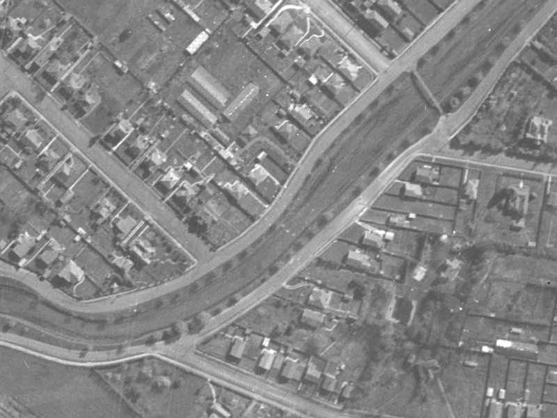 124 Richardson Terrace from the air, 1940-1944