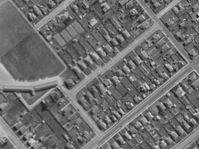 33 Dominion Avenue from the air, 1940-1944