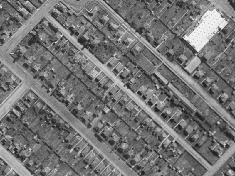 30 Gibbon Street from the air, 1940-1944