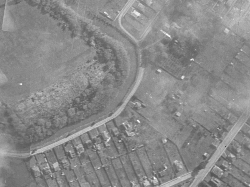 17–19 Connal Street from the air, 1940-1944
