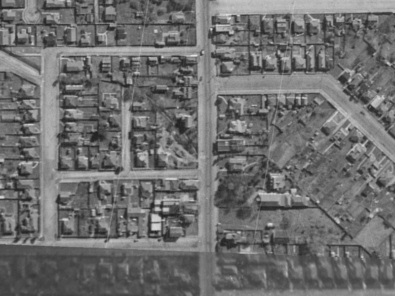 233 Colombo Street from the air, 1940-1944