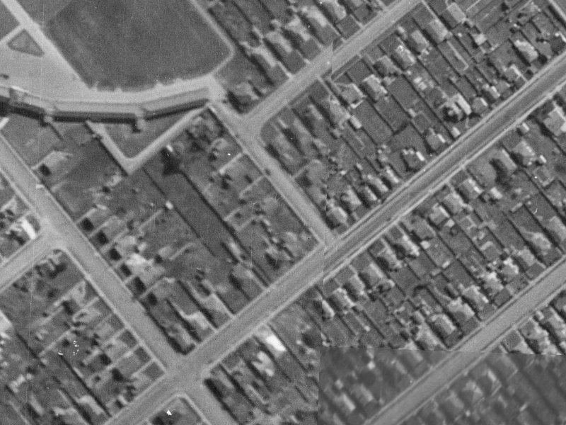 7 Dominion Avenue from the air, 1940-1944