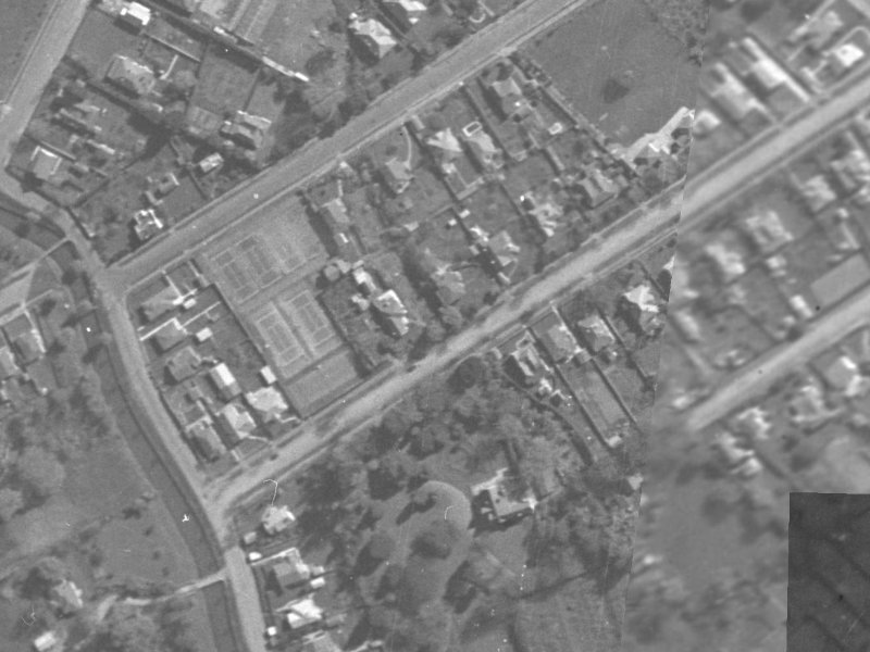 19 Cholmondeley Avenue from the air, 1940-1944