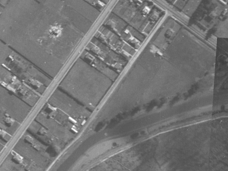 39 Gould Crescent from the air, 1940-1944
