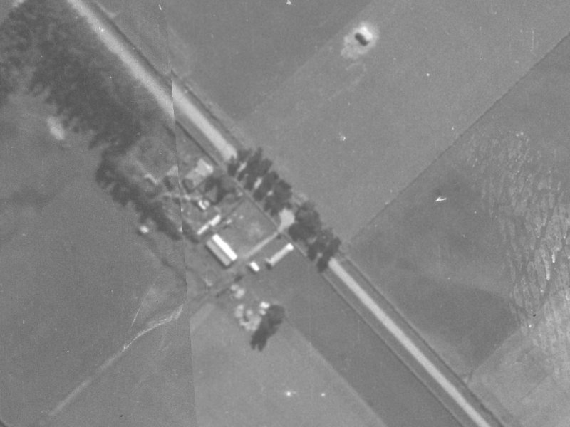 Meadowlands Road from the air, 1940-1944