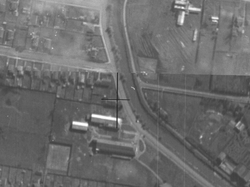 88 Cumnor Terrace from the air, 1940-1944