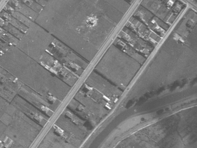 27 Gould Crescent from the air, 1940-1944