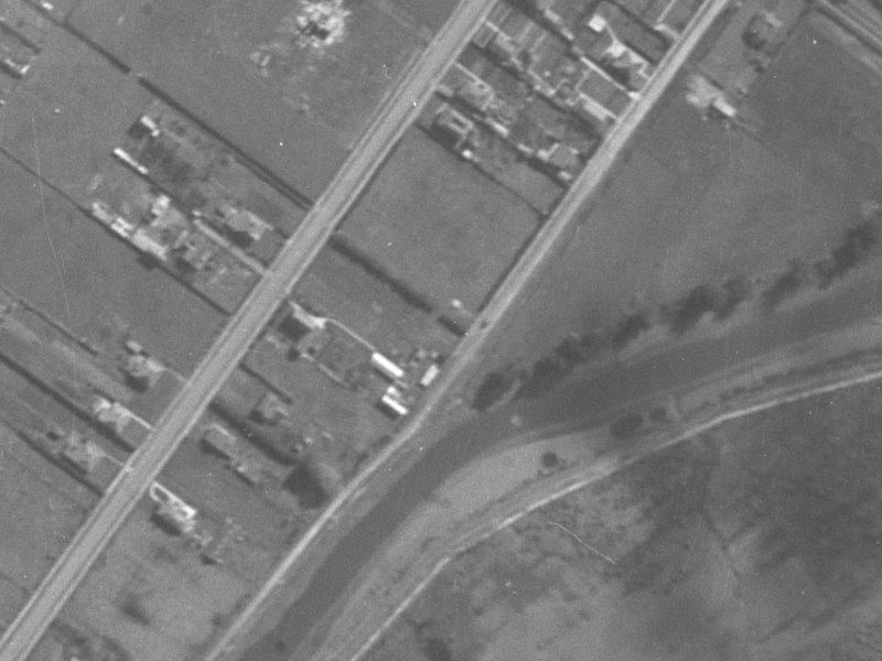 31 Gould Crescent from the air, 1940-1944