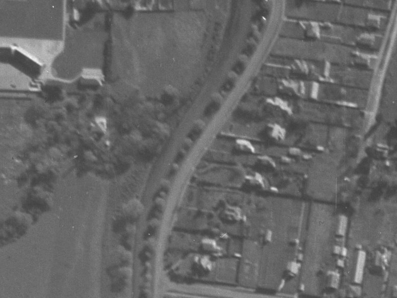 33B 33B from the air, 1940-1944