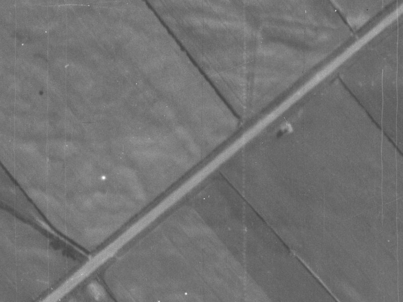 27 Longspur Avenue from the air, 1940-1944