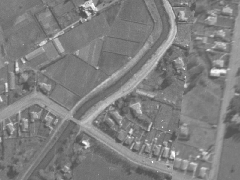 229–233 Fifield Terrace from the air, 1940-1944