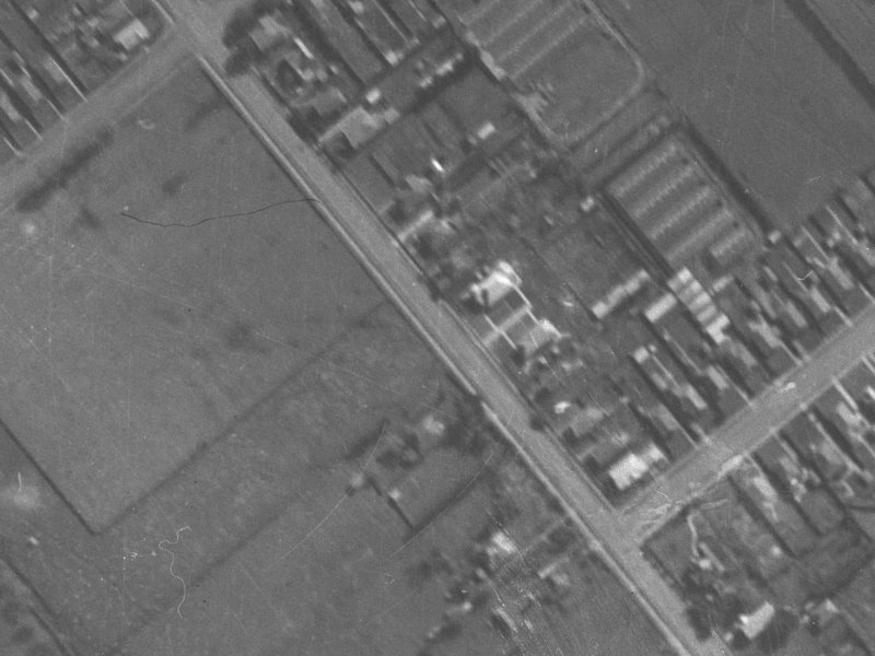 209-215 Lyttelton Street from the air, 1940-1944