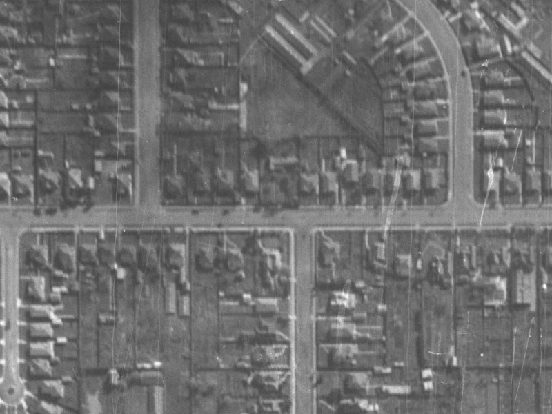 89-91 Tennyson Street from the air, 1940-1944