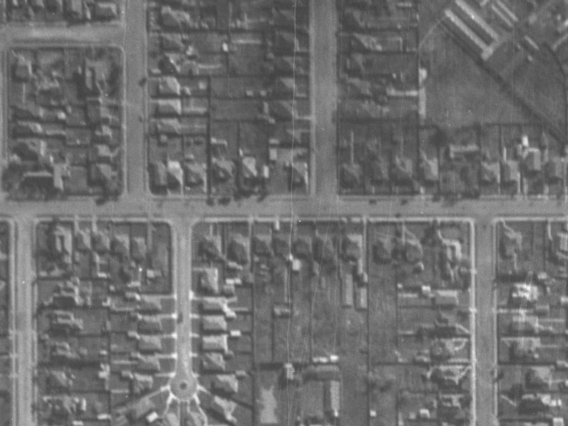 74-76 Tennyson Street from the air, 1940-1944
