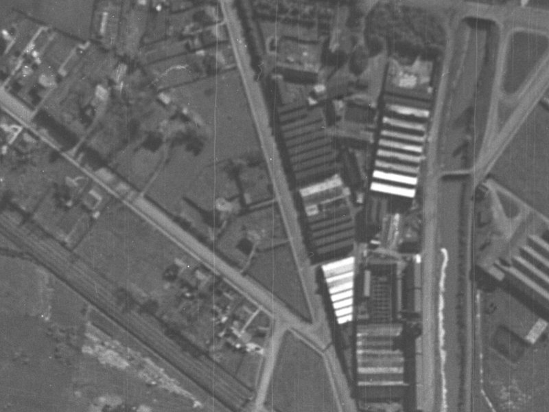 15 King Edward Terrace from the air, 1940-1944